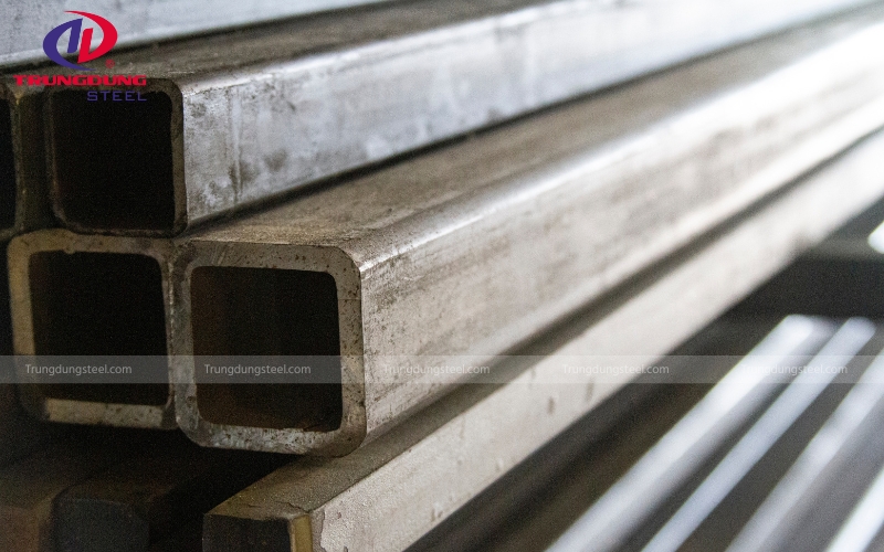 Thép hộp vuông