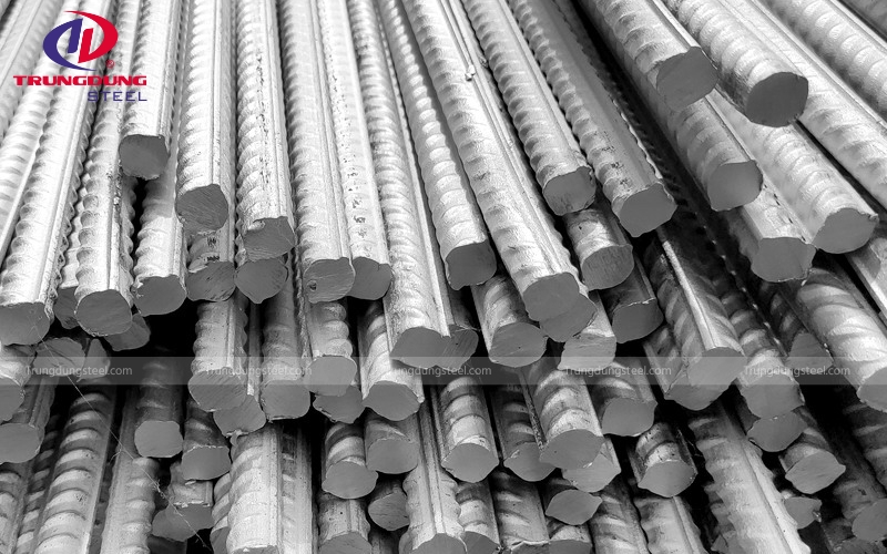 Chiều dài tiêu chuẩn của một cây sắt được quy định thống nhất là 11.7 mét